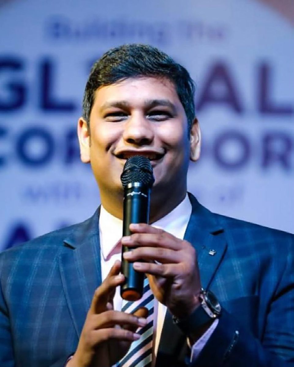 Prateek Tosniwal, international tax advisor and investor, speaking at a global finance forum
